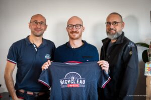 Bicycleau Plombiers à vélo Bordeaux : Création de vidéos et photos par Duo-digital, agence de communication sur Bordeaux - Tomas Seillery